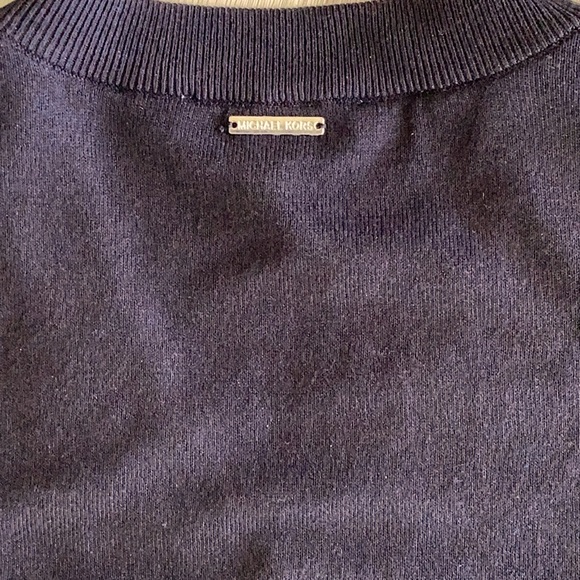 BNWT Michael Kors V Neck Sweater in Black Size L - Picture 7 of 7